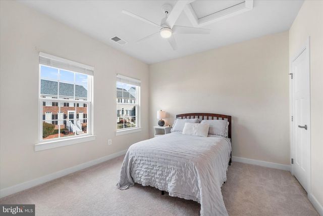 211 SHOE BUCKLE CT, Stephens City, VA 22655