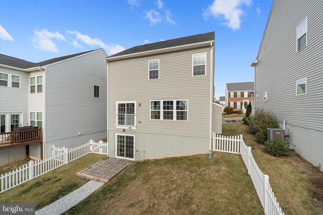 211 SHOE BUCKLE CT, Stephens City, VA 22655