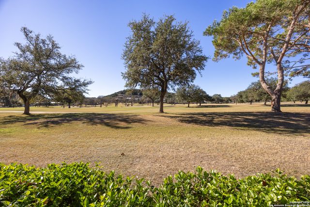 611 Cliffdwellers, Boerne, TX 78006