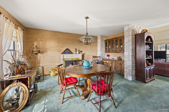 611 Cliffdwellers, Boerne, TX 78006