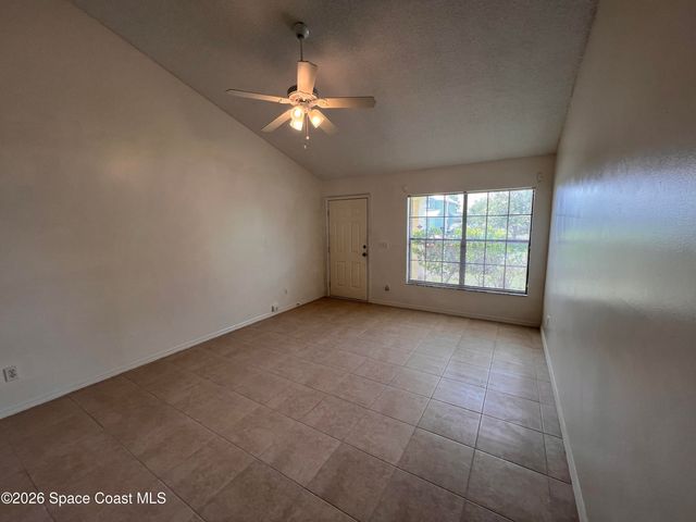 818 Seven Gables Circle SE, Palm Bay, FL 32909