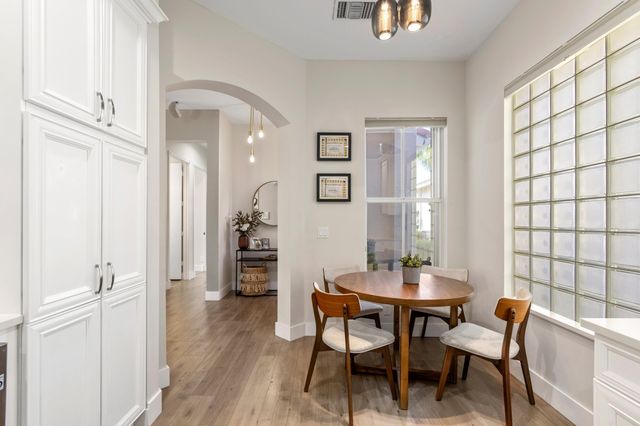 112 Isle Verde Way, Palm Beach Gardens, FL 33418