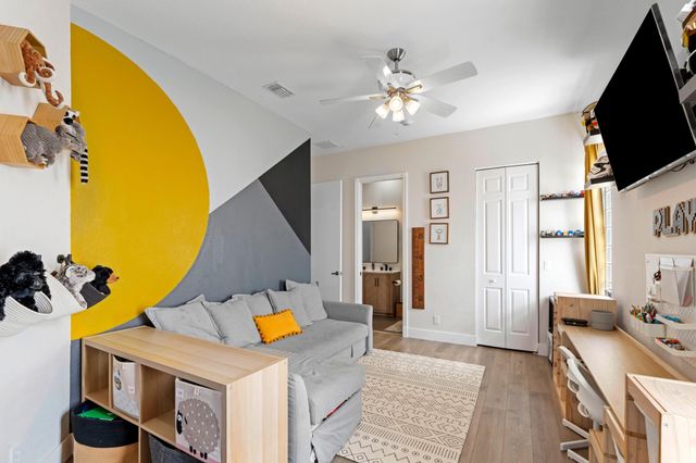 112 Isle Verde Way, Palm Beach Gardens, FL 33418