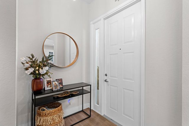 112 Isle Verde Way, Palm Beach Gardens, FL 33418