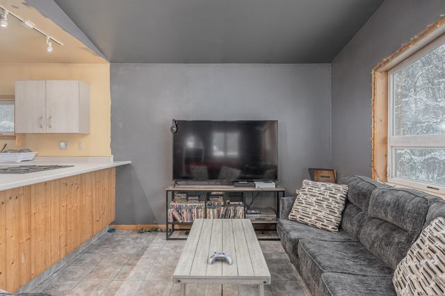 1420 WHISTLING SWAN DRIVE, Fairbanks, AK 99712