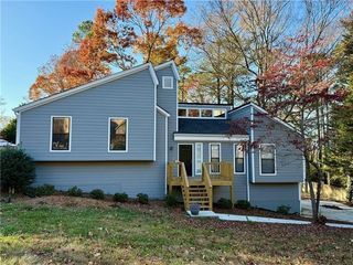 2707 HAWK Drive NE 2707, Marietta, GA 30066