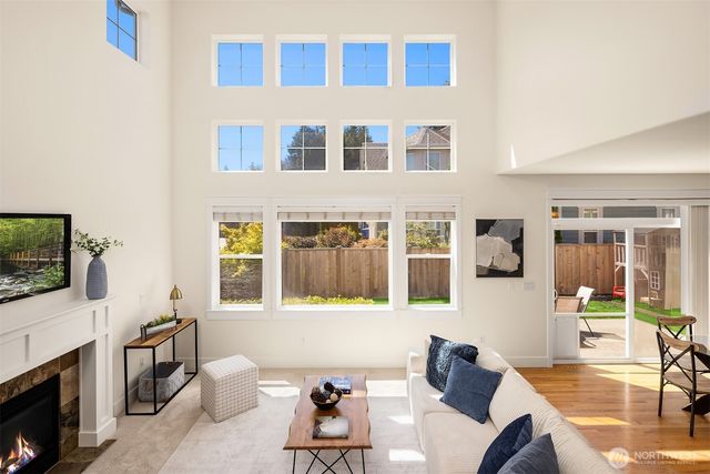1315 Redmond Place NE, Renton, WA 98056