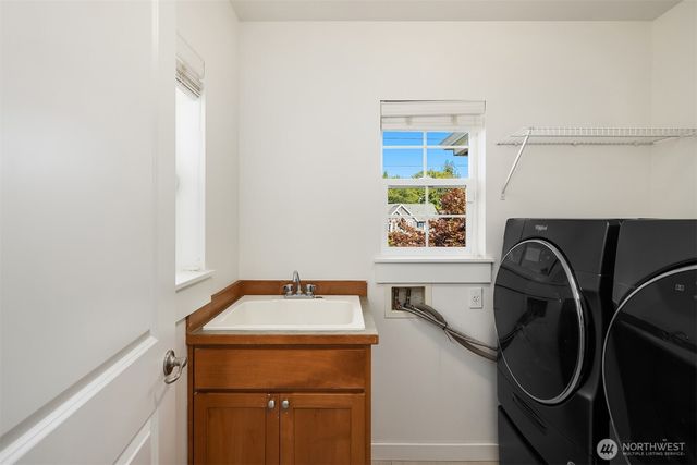 1315 Redmond Place NE, Renton, WA 98056