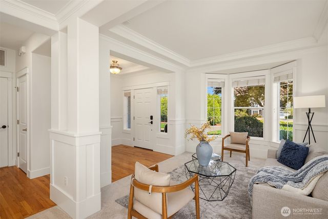 1315 Redmond Place NE, Renton, WA 98056