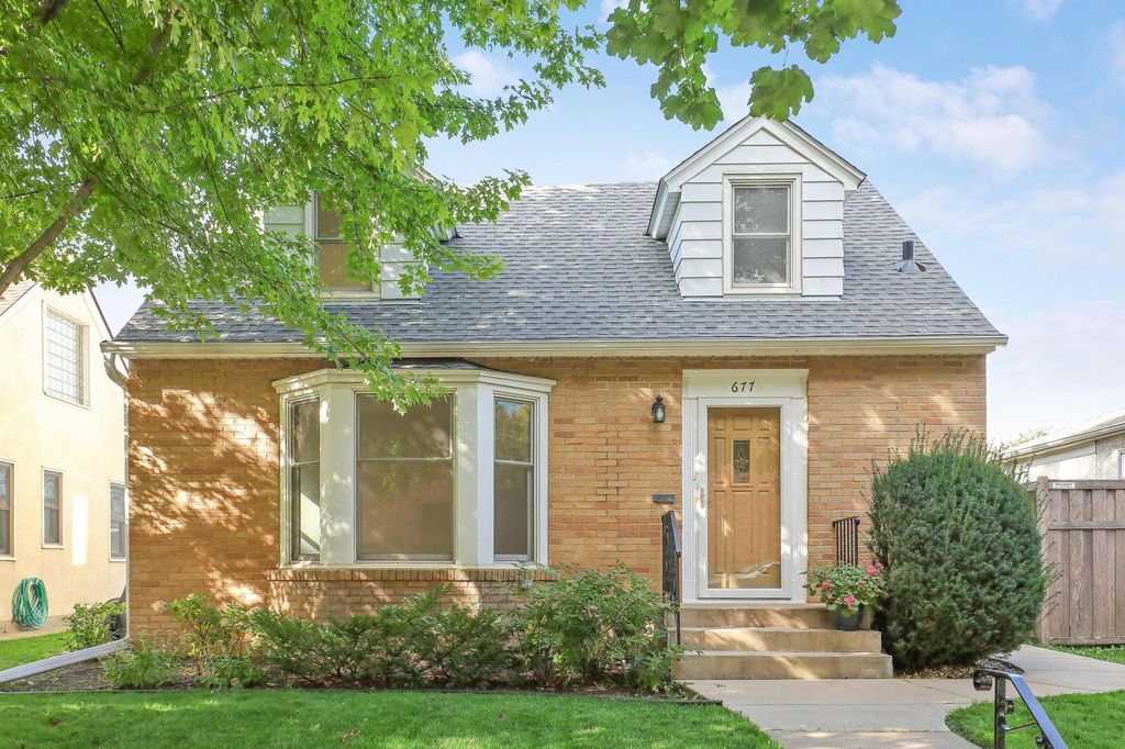 677 Wilder Street S, Saint Paul, MN 55116