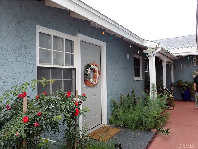 17101 Hague, Huntington Beach, CA 92647