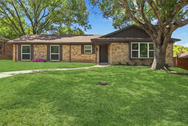 2021 Meadowcreek Drive, Plano, TX 75074