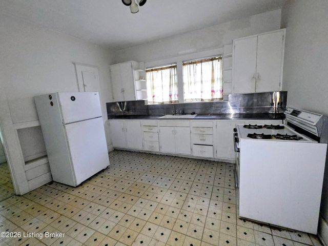2124 Sherwood Ave, Louisville, KY 40205