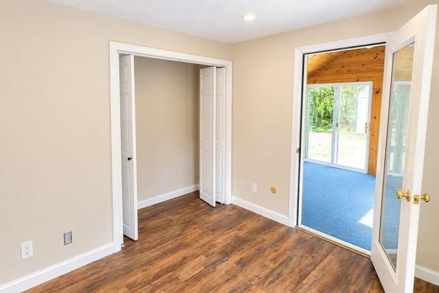 117 Lexington Ave, Lowell, MA 01854