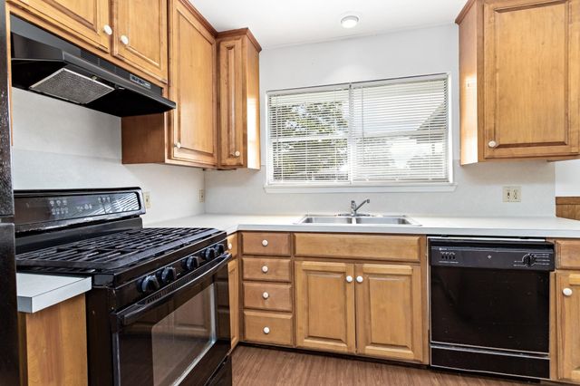 413 Gardenia Avenue, Orange, TX 77630