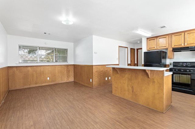 413 Gardenia Avenue, Orange, TX 77630