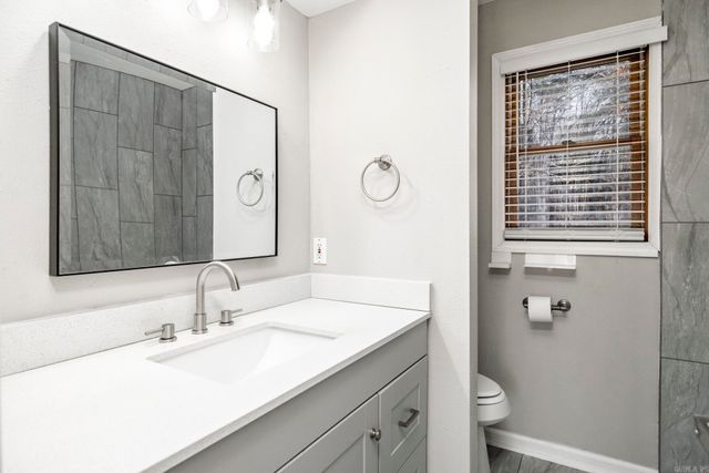 40 Alta Way, Hot Springs, AR 71909