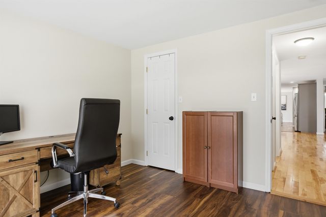 16 Shilah Drive, Derry, NH 03038