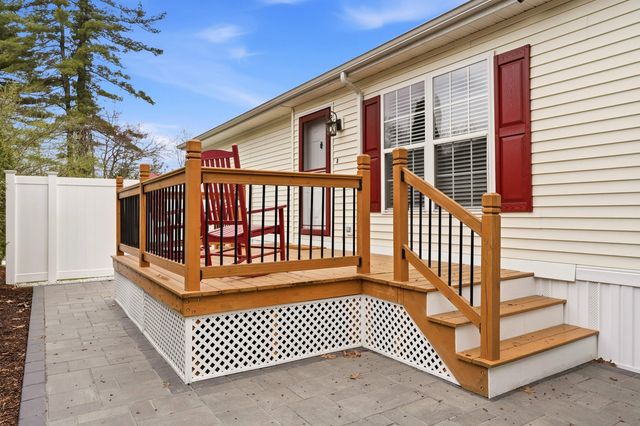 16 Shilah Drive, Derry, NH 03038