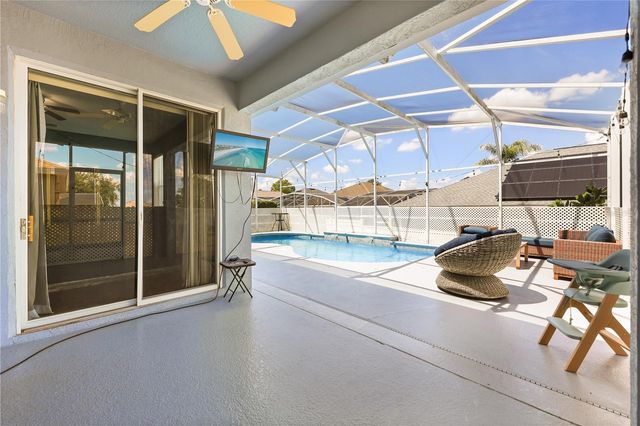 333 HIGHER COMBE DRIVE, Davenport, FL 33897