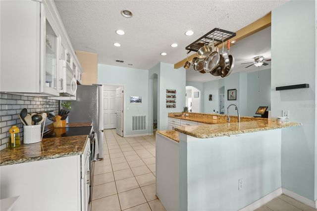 333 HIGHER COMBE DRIVE, Davenport, FL 33897