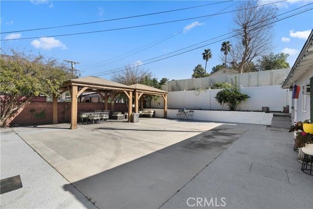 11108 Leolang Ave, Sunland (los Angeles), CA 91040