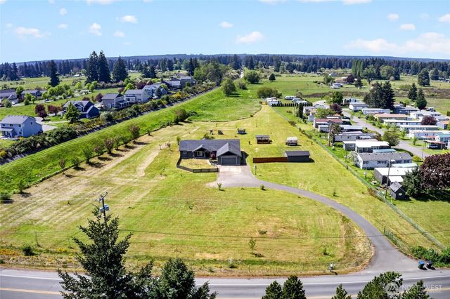 8949 Wilkensen Road SE, Yelm, WA 98597