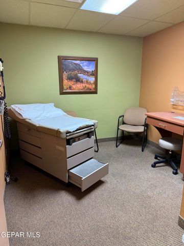 1527 Brown Street Unit C, El Paso, TX 79902