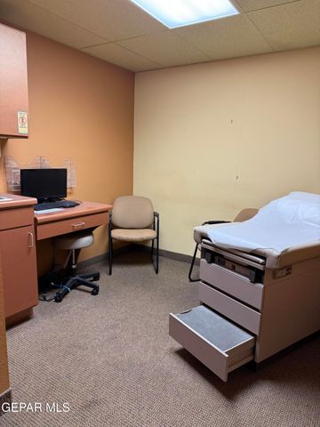 1527 Brown Street Unit C, El Paso, TX 79902