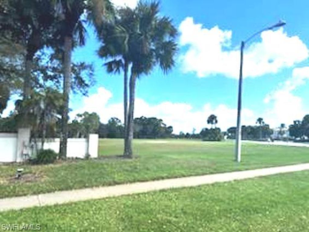 Tamiami TRL E, NAPLES, FL 34114 — photo 4