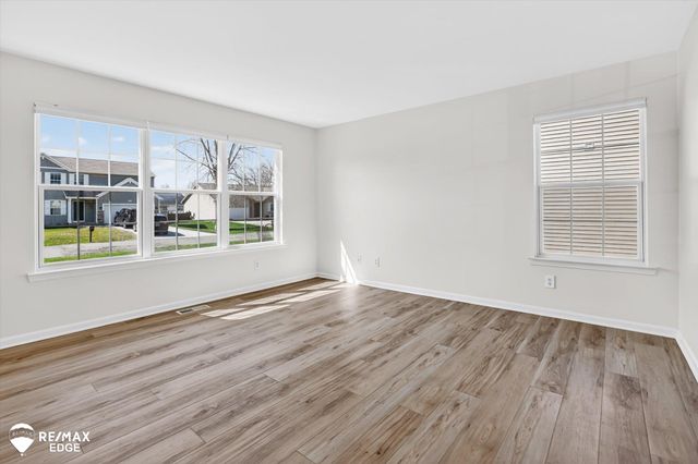 4469 Meadowlane Court, Burton, MI 48519