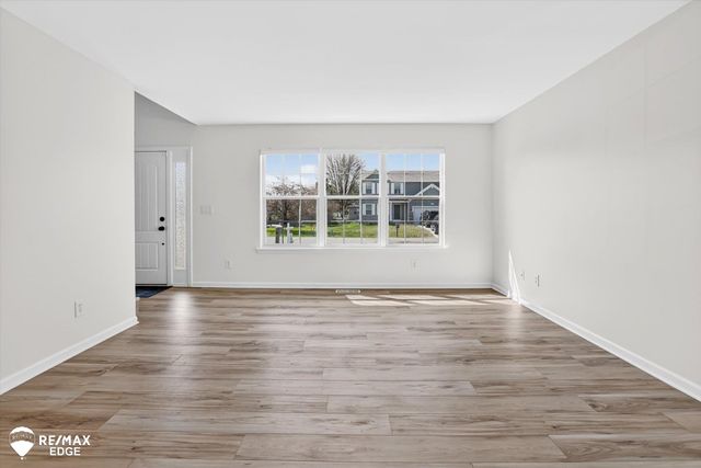 4469 Meadowlane Court, Burton, MI 48519