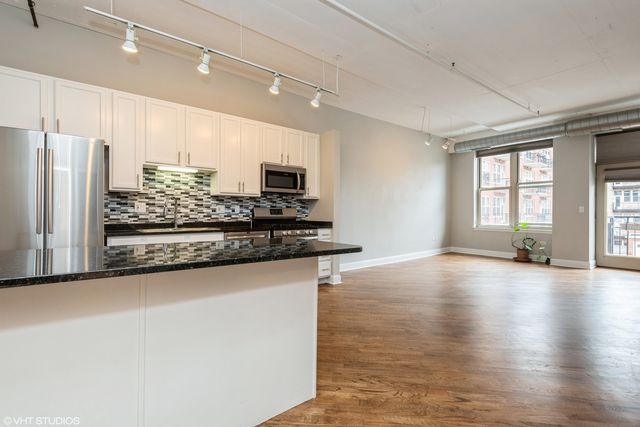 6 S Laflin Street 523, Chicago, IL 60607