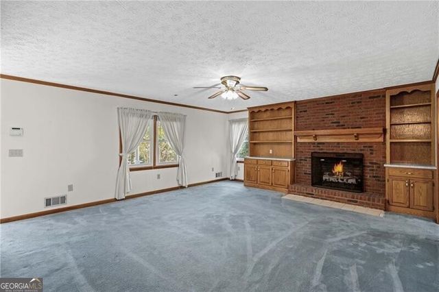 1300 Smithdale Road, Cumming, GA 30040