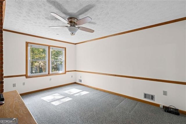 1300 Smithdale Road, Cumming, GA 30040