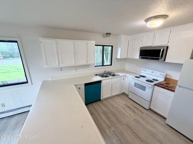 7901 Northwind Avenue, Anchorage, AK 99504