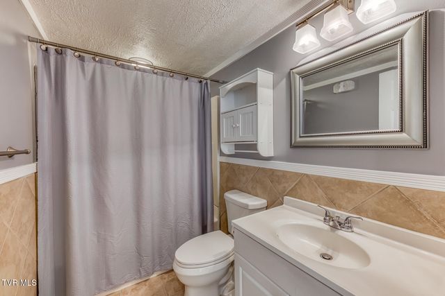 1400 Jayne Road, Kingsport, TN 37660