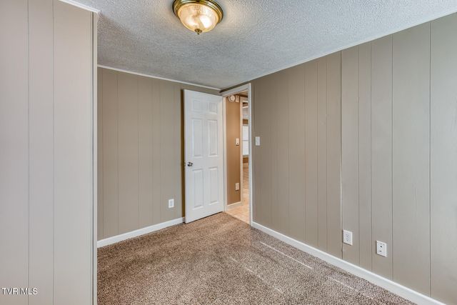 1400 Jayne Road, Kingsport, TN 37660