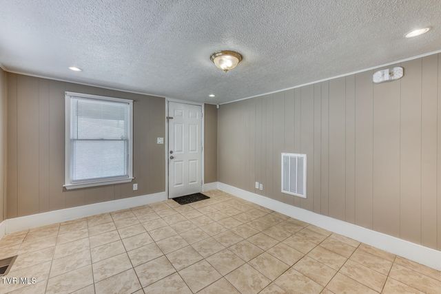 1400 Jayne Road, Kingsport, TN 37660