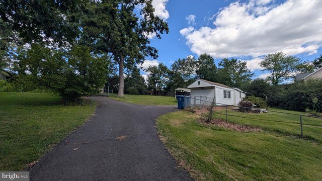 7104 JUDITH AVE, Alexandria, VA 22315