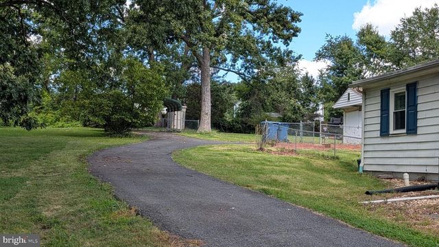 7104 JUDITH AVE, Alexandria, VA 22315