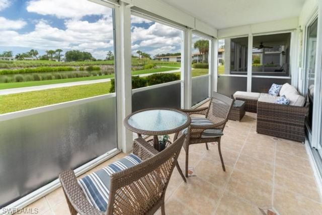 581 Teryl RD 5, Naples, FL 34112