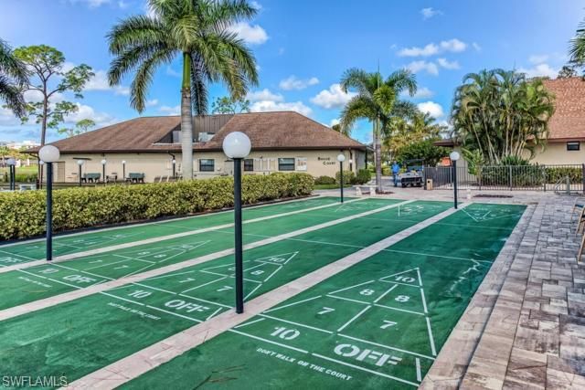 581 Teryl RD 5, Naples, FL 34112