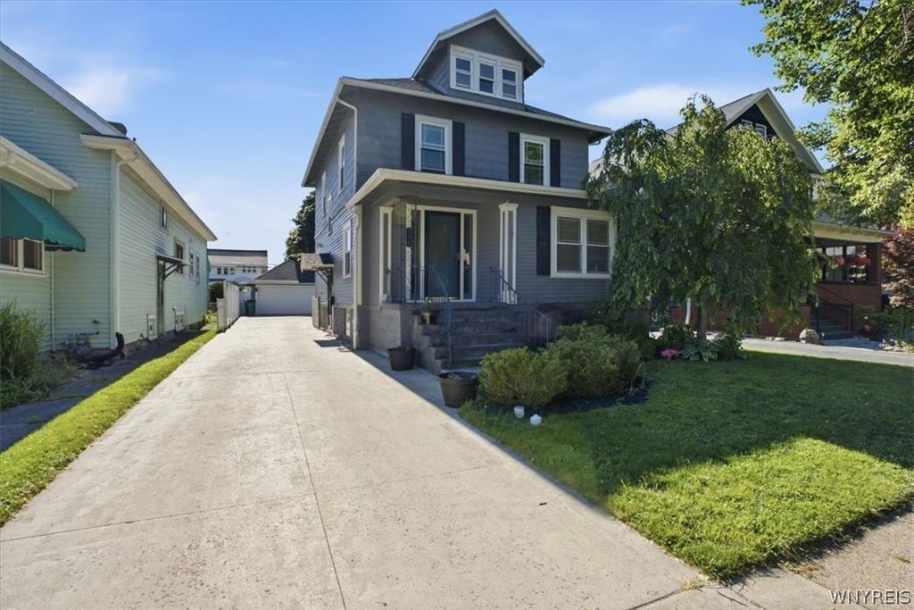 240 Wellington Road, Buffalo, NY 14216