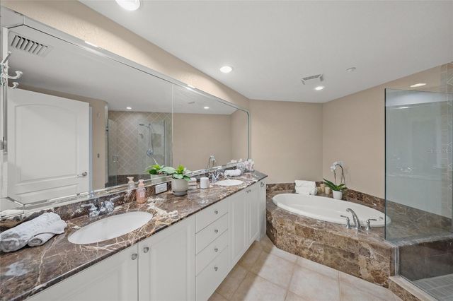 14021 BELLAGIO WAY 309, Osprey, FL 34229
