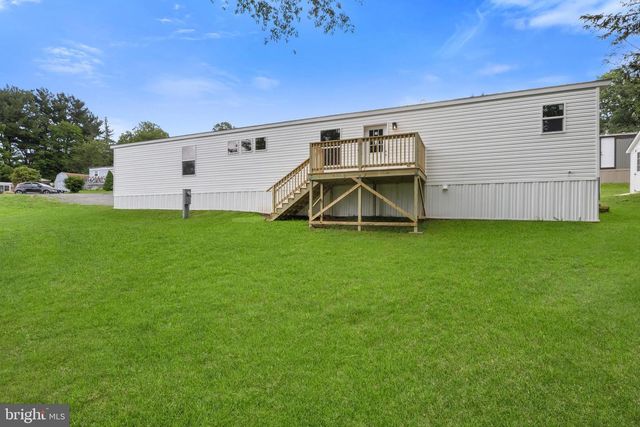 11 PINE ST, York, PA 17406