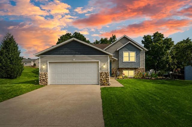 2903 Fox Hill Drive, Jenison, MI 49428