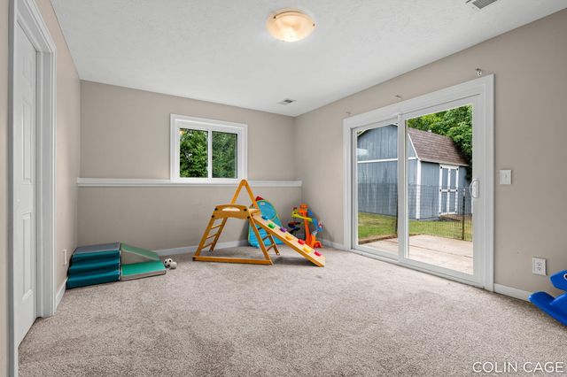 2903 Fox Hill Drive, Jenison, MI 49428