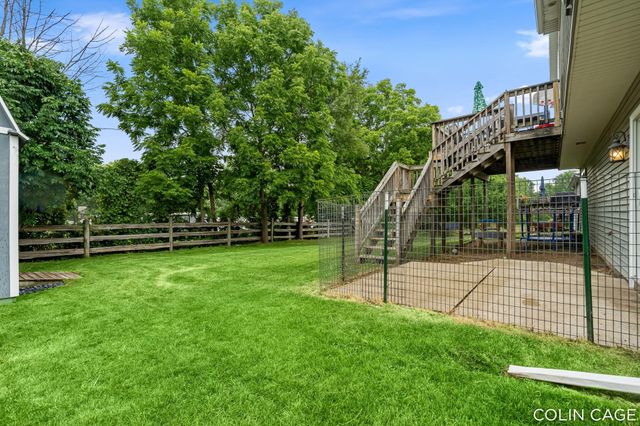 2903 Fox Hill Drive, Jenison, MI 49428