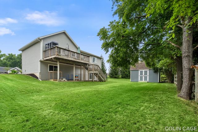 2903 Fox Hill Drive, Jenison, MI 49428